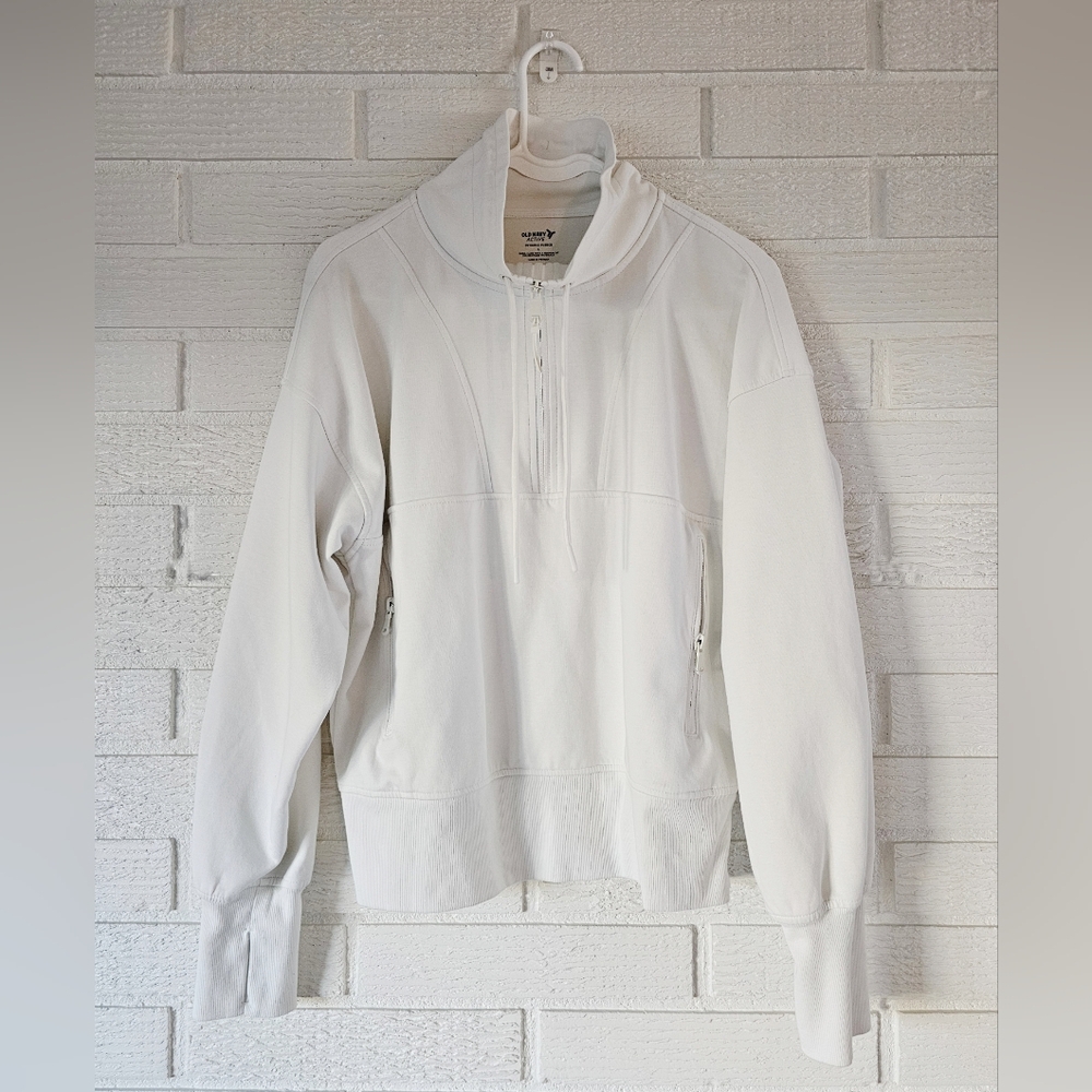 Half-Zip Athletic Shirt.                               Color: White